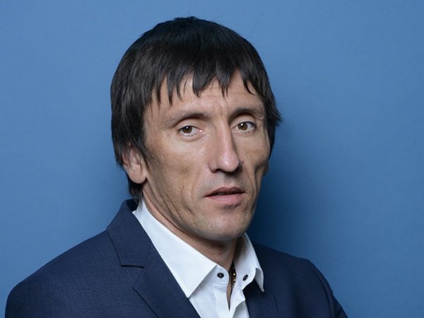 «Буду уезжать из Оренбурга — подарю президенту клуба свитер. Пусть висит в рамке как игровая футболка». Интервью Марцела Лички «Буду уезжать из Оренбурга — подарю президенту клуба свитер. Пусть висит в рамке как игровая футболка». Интервью Марцела Лички
