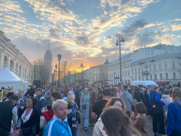 Петербург огненно отпраздновал чемпионство «Зенита». Как это было Петербург огненно отпраздновал чемпионство «Зенита». Как это было