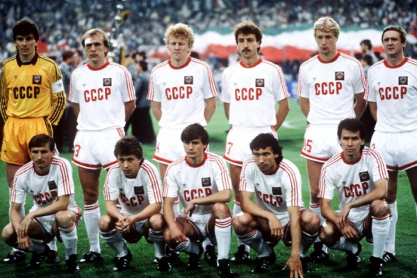 Нидерланды &mdash; СССР &mdash; 2:0, 35 лет легендарному финалу Евро-1988, как сложились судьбы вице-чемпионов, как выглядят сейчас