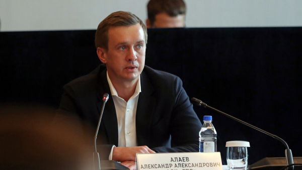 &laquo;Никого не устраивает, что российские клубы отстранены. Диалог есть&raquo;. Глава РПЛ рассказал о переговорах с УЕФА в эфире &laquo;Матч ТВ&raquo;