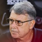 Месси в США, &laquo;Интер Майами&raquo; не вышел в плей-офф МЛС, будущее Лионеля, уйдёт ли в аренду в &laquo;Барселону&raquo;, слухи про Европу