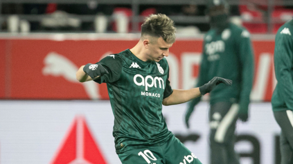 ПСЖ &mdash; &laquo;Монако&raquo;. Команда Александра Головина попытается навязать борьбу парижанам. На что лучше сделать ставку 5 января? Ответ &mdash; в прогнозе на финал Суперкубка Франции с коэффициентом 2.13